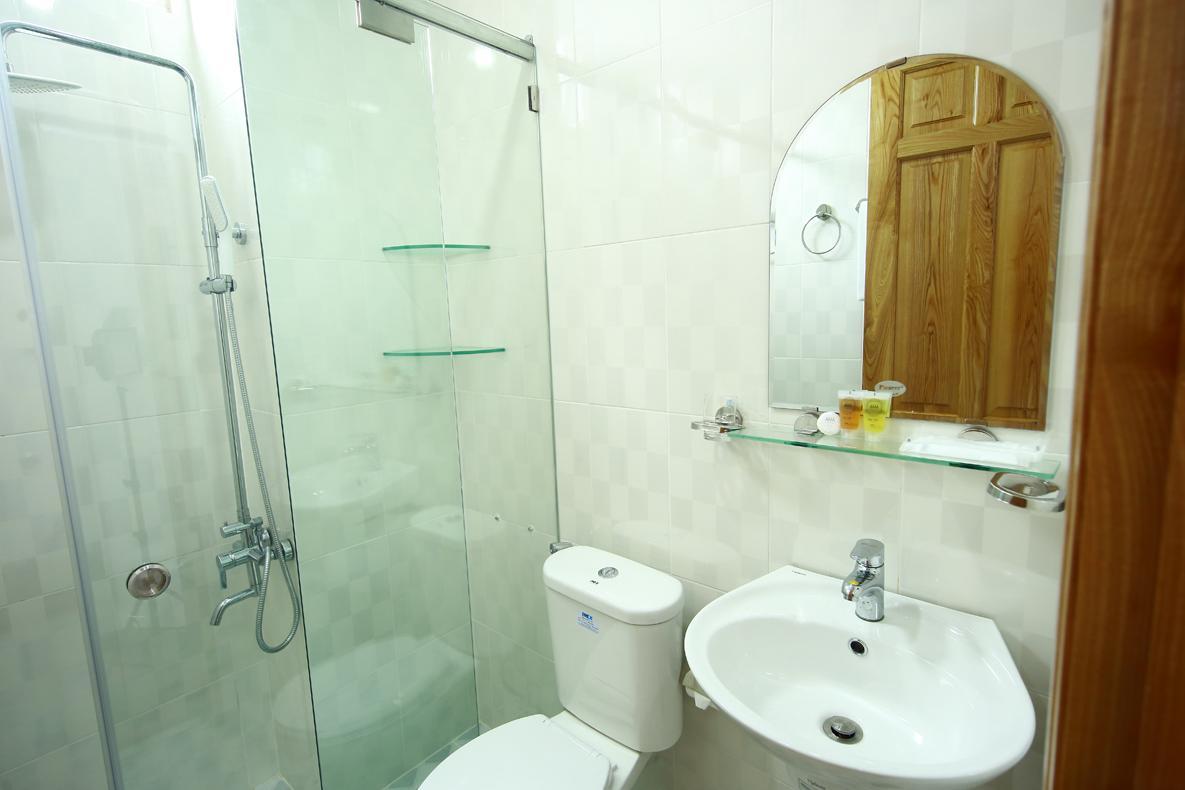 Khách sạn hẻo lánh An Phuc House
